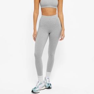 Good american essential legging